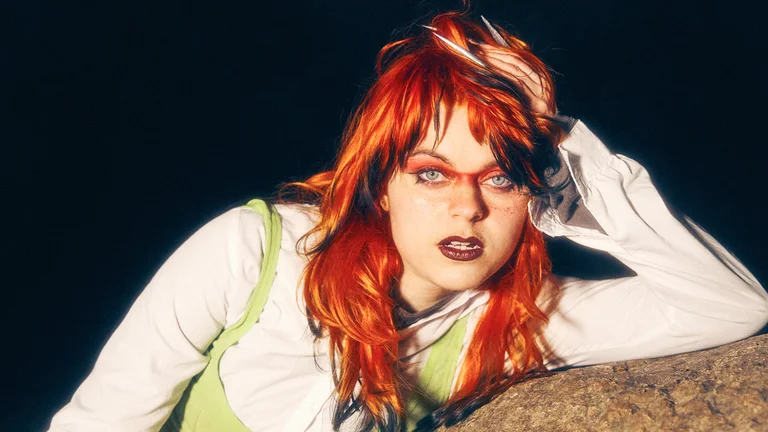 ellie dixon press photo