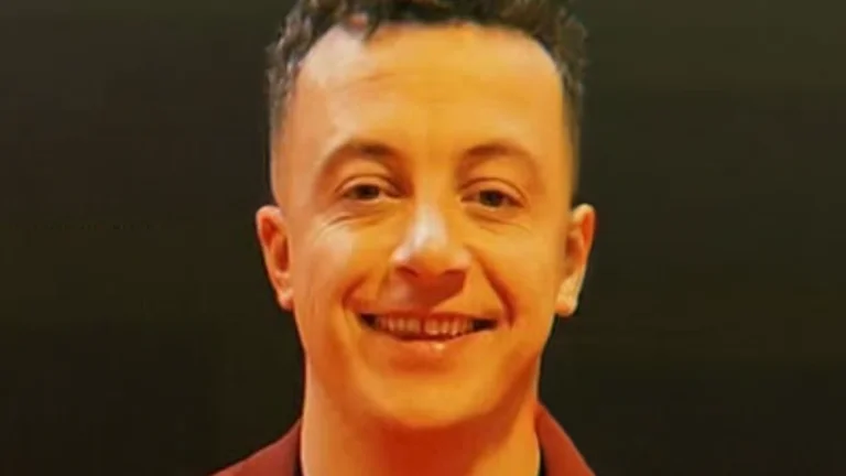 Nick Reilly headshot