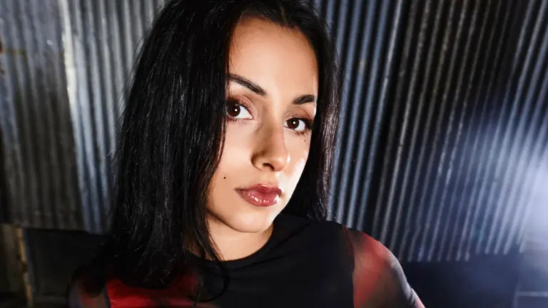 Emily Makis headshot