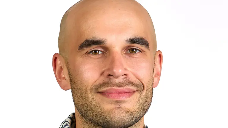 Simeon Scheuber‑Rush headshot